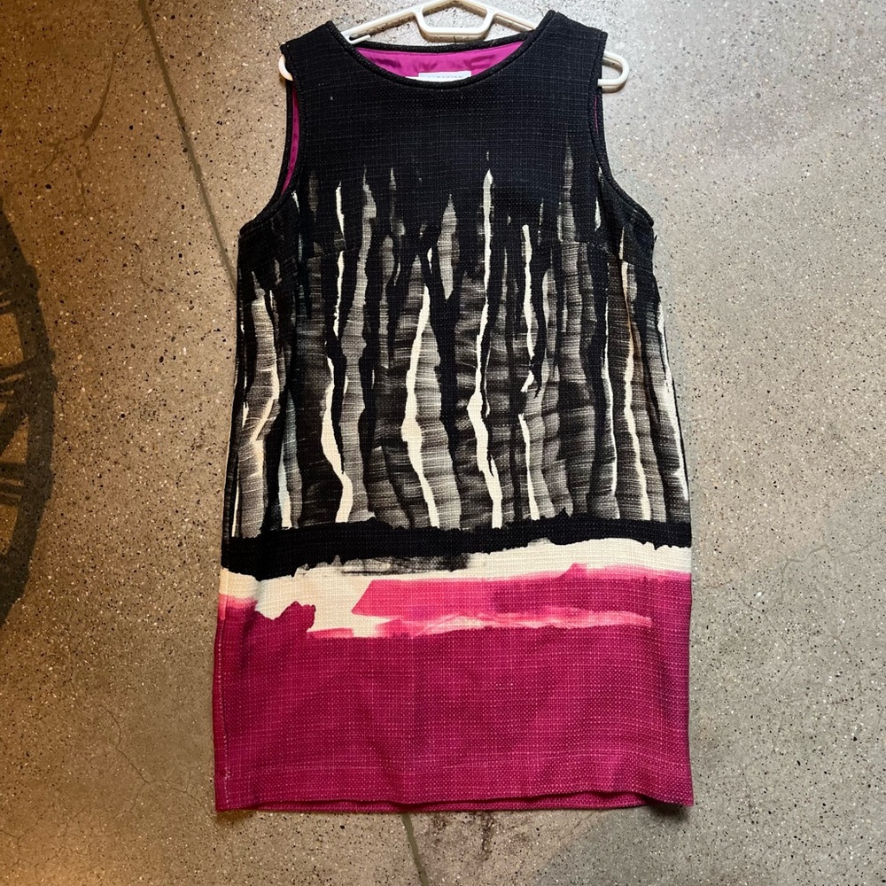Stylish Black and Pink Sleeveless PARAKIAN Dress